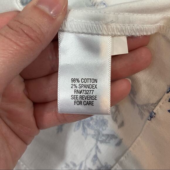 Croft & Barrow NWT Size XS Blue & White Floral Print Jean Jacket Coat - Picture 11 of 13
